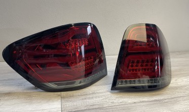 Тюнінгові задні стопи Mercedes ML W164 (05-08) Led bar фото
