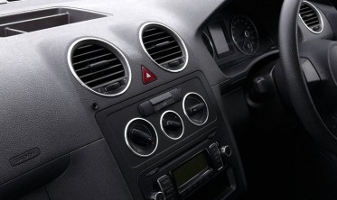 Хром кольца на обдувы VW Caddy II фото