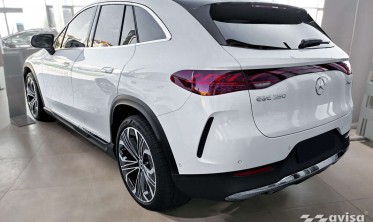 Захисна накладка на край заднього бампера Mercedes EQE SUV (X294) фото