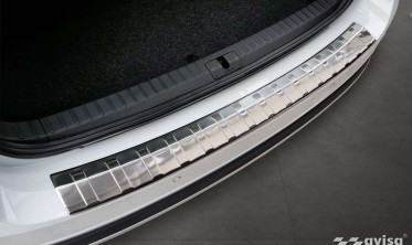 Защитная накладка на задний бампер Skoda Octavia 4 Scout фото