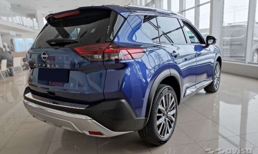 Захисна накладка з нержавійки на задній бампер Nissan X-Trail 4 фото
