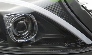 Чорні передні LED фари (тюнінг оптика) Mercedes W205 фото