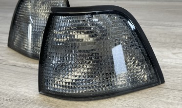 Тонированные повороты передние BMW E36 седан, универсал фото