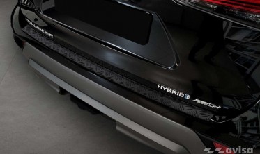 Черная накладка для защиты заднего бампера TOYOTA HIGHLANDER 4  фото