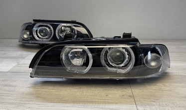 Фары передние BMW E39 с диодными кольцами (Н7/Н7) фото