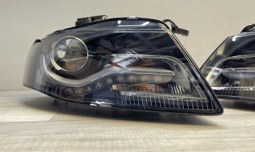 Фары передние Audi A4 B8 дорестайл с диодными ДХО фото