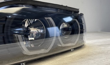 Фары передние BMW E39 черные c 3D ангельскими глазками фото