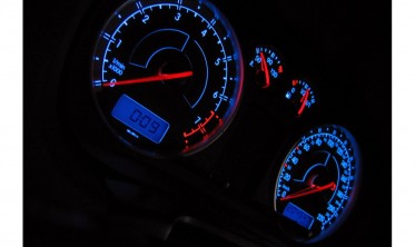 Плазмові накладки в щиток приладів Volkswagen Golf 4 / Bora / T4 вар. 1 фото