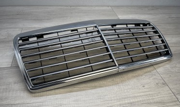 Решетка радиатора Mercedes E W124 стиль Avantgarde рестайл фото