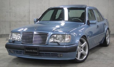 Решетка радиатора Mercedes E W124 стиль Avantgarde рестайл фото