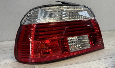 Діодні задні ліхтарі BMW E39 sedan рестайлінг фото