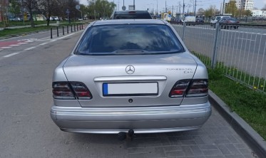 Тюнінгові ліхтарі задні Mercedes W210 тоновані фото