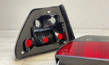 Тюнінгові задні ліхтарі VW Golf 2 red-smoke фото