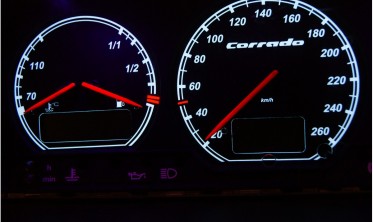 Плазмові накладки на панель приладів Volkswagen Corrado вар. 1 фото