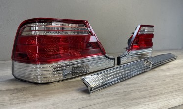 Фонари задние Mercedes W140 красные/хром фото