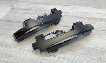Тонированные LED повроты в зеркала Volvo S60 V40 V60 V70 фото