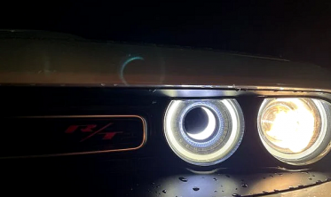 Вставки в фары LED Halo в стиле Demon Style (DODGE CHALLENGER 2015-2021) фото