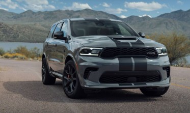 Светодиодные передние фары Dodge Durango 2021-2023 фото