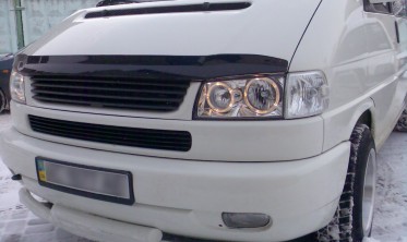 Тюнінгові фари передні Volkswagen T4 (коса фара) з кільцями фото