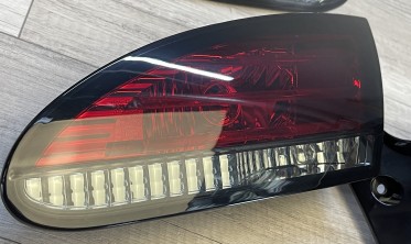 Светодиодные фонари задние Seat Leon 2 дорестайл red smoke фото