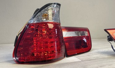 Светодиодные фонари задние BMW X5 E53 красные фото