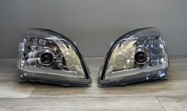 Фары передние Toyota Land Cruiser Prado 120 с LED габаритами и двумя линзами фото