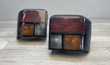 Тюнинговые фонари задние VW T4 тонированные фото