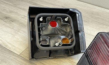 Тюнинговые фонари задние VW T4 тонированные фото