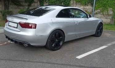 Задний диффузор с ребрами Audi A5 coupe под две выхлопные фото