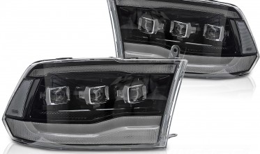 Черные передние тюнинговые фары Dodge Ram 1500 2009-2018 с функцией welcome lights фото