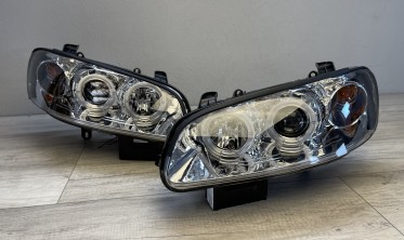 Тюнінгові фари передні Opel Omega B з кільцями Angel eyes фото