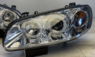 Тюнінгові фари передні Opel Omega B з кільцями Angel eyes фото