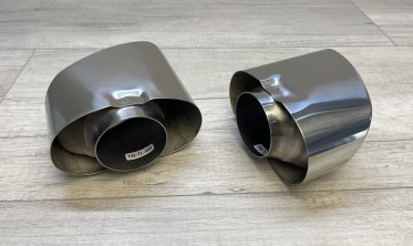 Насадки глушників BMW X5 E70 фото
