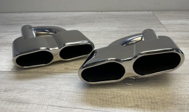 Насадки глушителя Mercedes W221 в стиле AMG фото
