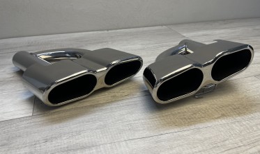 Насадки глушителя Mercedes W221 в стиле AMG фото