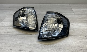 Тюнінгові повороти передні Mercedes W202 кришталеві фото