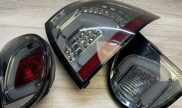 LED BAR тоновані ліхтарі задні з діодами VW Golf 5 фото