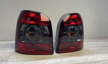 Тоновані задні ліхтарі Audi A4 B5 avant універсал фото