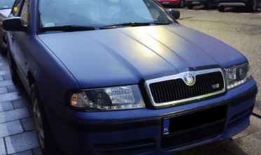 Тюнінгові фари Skoda Octavia Tour чорні з діодами фото