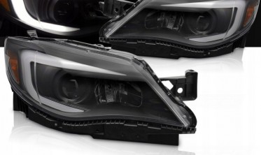 Передні чорні фари Subaru WRX 2008-2014 тюнінг оптика фото