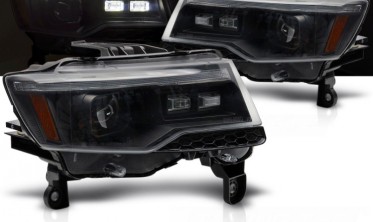 Черные тюнинг фары передние Jeep Grand Cherokee WK2 14-21 с функцией welcome lights фото