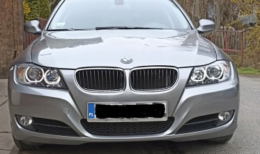 Фары передние BMW E90, E91 с Led кольцами Angel eyes фото