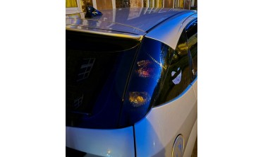 Темные фонари задние FORD FOCUS 1 HATCHBACK фото
