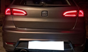 Світлодіодні задні ліхтарі SEAT IBIZA 3 6L HATCHBACK фото
