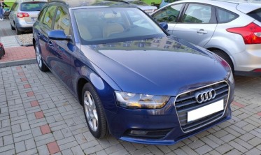 Передние фары с линзами Audi A4 B8 рестайл черные фото