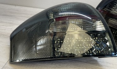 Светодиодные фонари задние Audi A6 C5 седан, тонированные фото