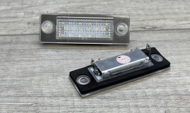 Диодная подсветка номера VW Golf Passat Caddy T5 Touran / Skoda Superb фото