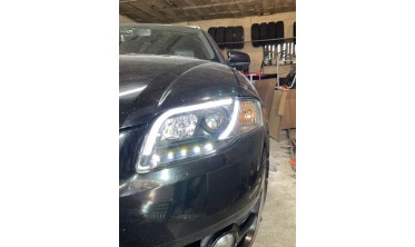 передні тюнінгові фари AUDI A4 B7 TUBE LIGHT фото