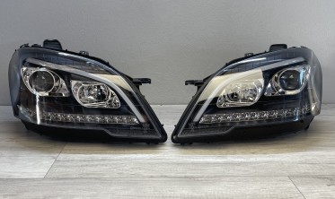 Фари передні Mercedes ML W164 рестайл з динамічними LED поворотами фото