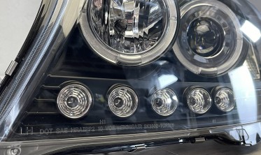 Фары передние тюнинговые черные Toyota Land Cruiser FJ200  фото